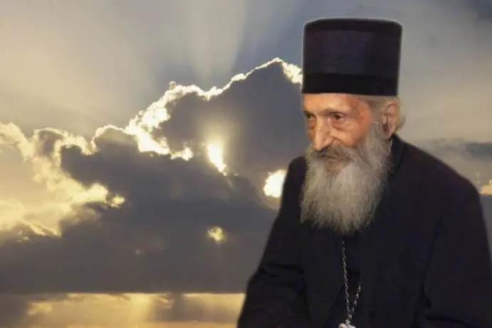 REČENICA KOJA JE NATERALA CEO NAROD DA SE ZAMISLI Patrijarh Pavle je rekao jednu stvar koja menja živote zauvek!